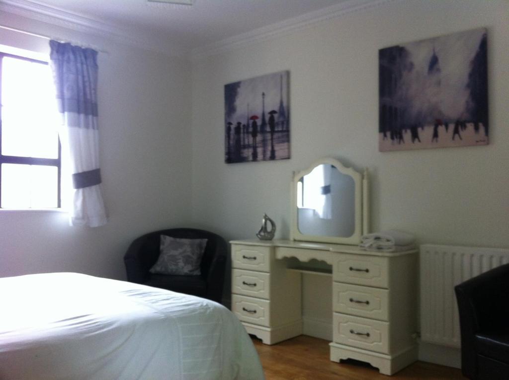 Pearse Road Rooms ドネゴール 部屋 写真