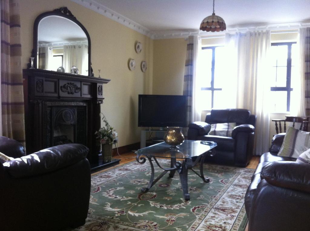 Pearse Road Rooms ドネゴール エクステリア 写真