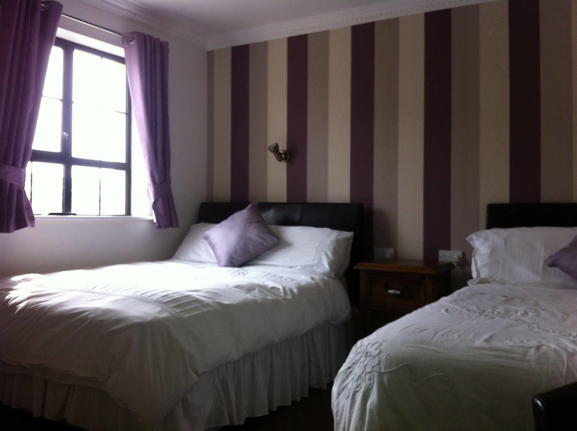 Pearse Road Rooms ドネゴール エクステリア 写真